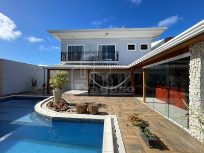 Casa, 5 quartos, 350 m² - Foto 1