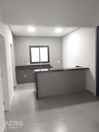 Casa, 3 quartos, 70 m² - Foto 1