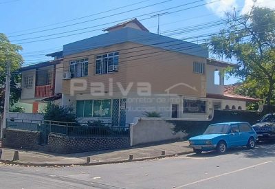 Casa, 3 quartos, 230 m² - Foto 1