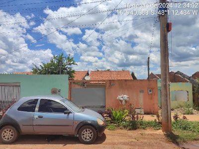 Casa, 2 quartos, 180 m² - Foto 1