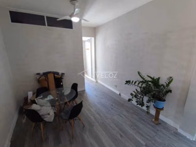 Apartamento, 1 quarto, 42 m² - Foto 1