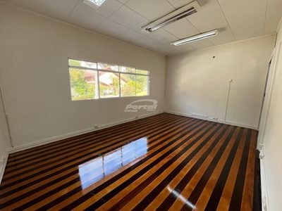 Casa, 8 quartos, 158 m² - Foto 3