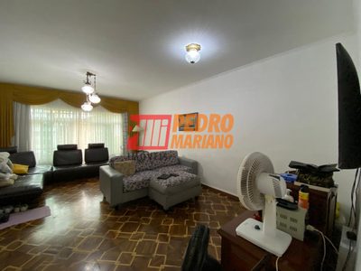 Casa, 2 quartos, 192 m² - Foto 1