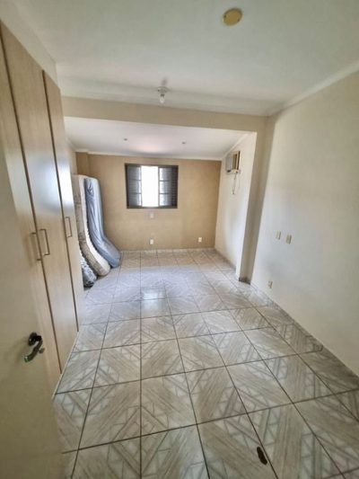 Casa, 3 quartos, 260 m² - Foto 3