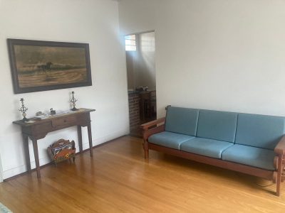 Casa, 3 quartos, 292 m² - Foto 1