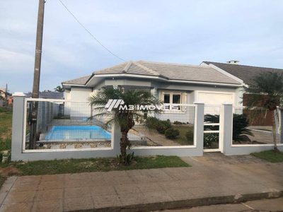 Casa, 3 quartos, 128 m² - Foto 1