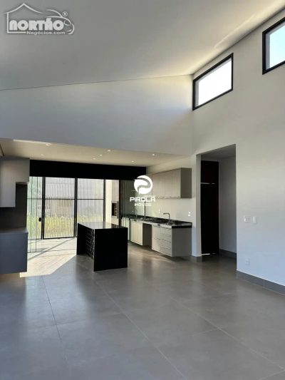 Casa, 5 quartos, 170 m² - Foto 2
