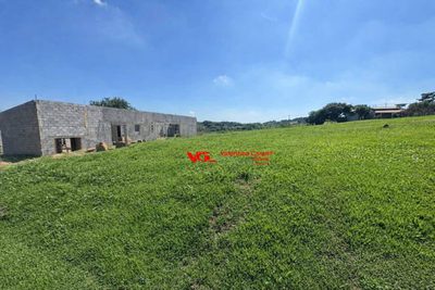 Loteamento e Condomínio, 1000 m² - Foto 1