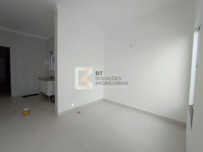 Casa, 2 quartos, 70 m² - Foto 2