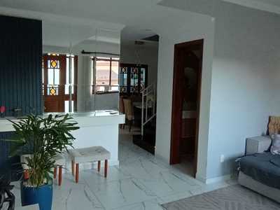 Casa, 3 quartos, 248 m² - Foto 4