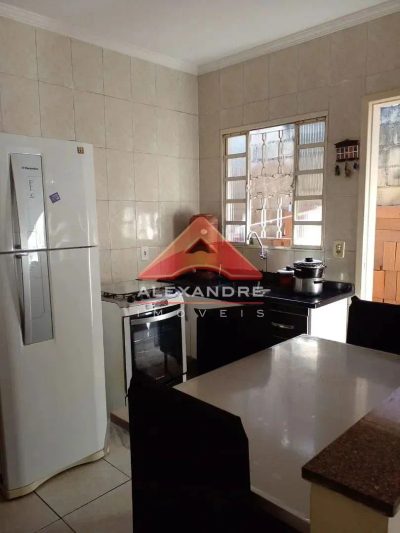 Casa, 3 quartos, 80 m² - Foto 2