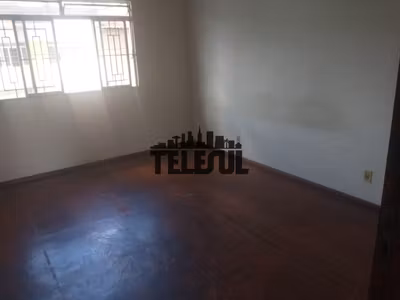 Casa, 3 quartos, 434 m² - Foto 1