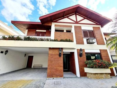 Casa, 4 quartos, 246 m² - Foto 2