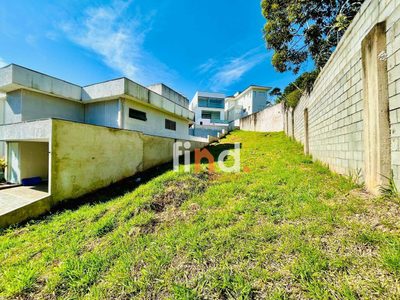 Loteamento e Condomínio, 388 m² - Foto 1