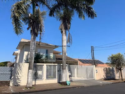 Casa, 3 quartos, 250 m² - Foto 1