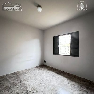 Casa, 3 quartos, 64 m² - Foto 2
