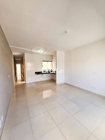 Casa, 3 quartos, 71 m² - Foto 2