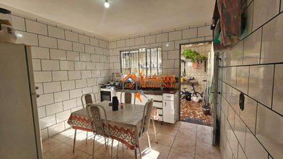 Casa, 3 quartos, 100 m² - Foto 2