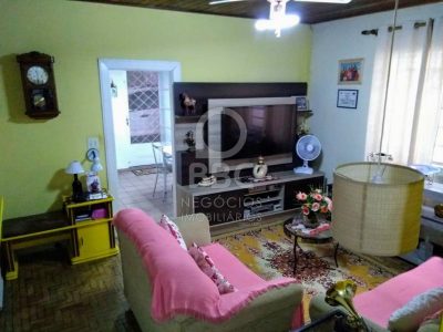 Casa, 3 quartos, 132 m² - Foto 2