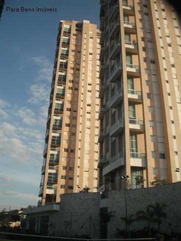 Apartamento, 3 quartos, 215 m² - Foto 1