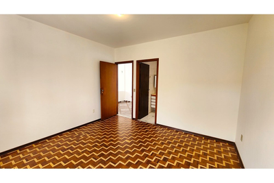 Casa, 4 quartos, 218 m² - Foto 4