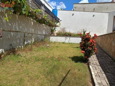 Casa, 1 quarto, 240 m² - Foto 4