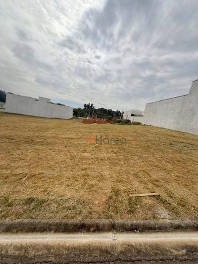 Loteamento e Condomínio, 200 m² - Foto 1