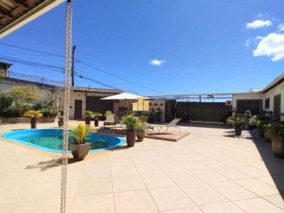 Casa, 3 quartos, 233 m² - Foto 2