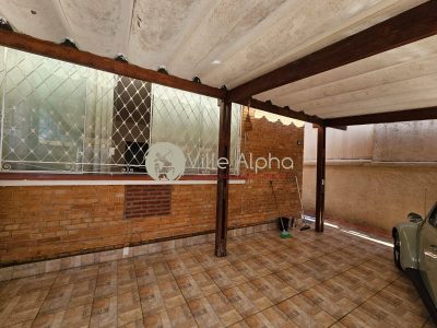 Sobrado, 3 quartos, 240 m² - Foto 1