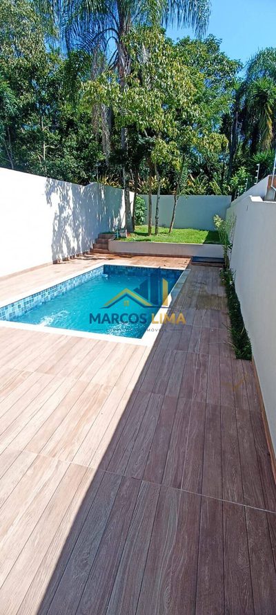 Casa, 3 quartos, 197 m² - Foto 4