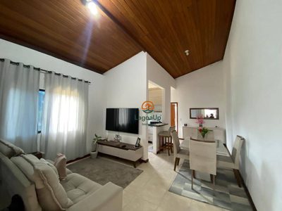 Casa, 3 quartos, 141 m² - Foto 1