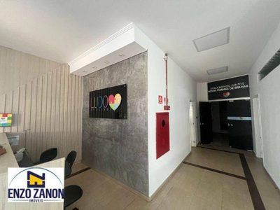 Prédio Inteiro, 1500 m² - Foto 1