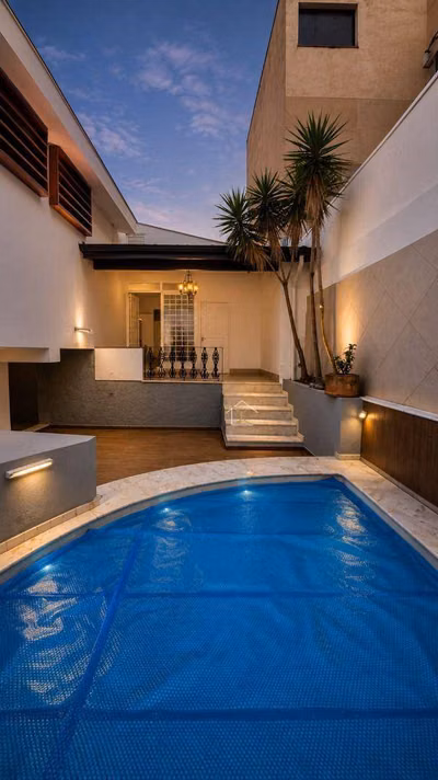 Casa, 3 quartos, 216 m² - Foto 1