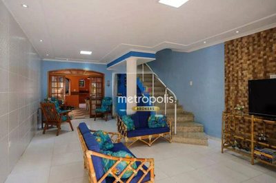 Sobrado, 2 quartos, 179 m² - Foto 1