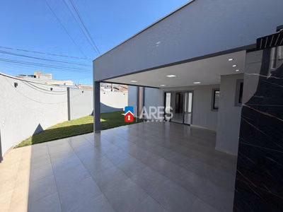 Casa, 3 quartos, 124 m² - Foto 2
