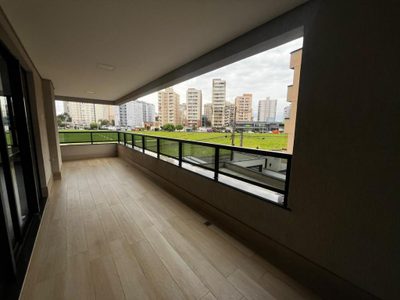 Apartamento, 3 quartos, 143 m² - Foto 1