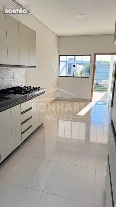 Casa, 3 quartos, 89 m² - Foto 2