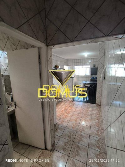 Casa, 3 quartos, 228 m² - Foto 1
