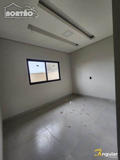 Casa, 3 quartos, 121 m² - Foto 4