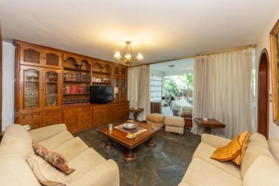 Casa, 5 quartos, 369 m² - Foto 1