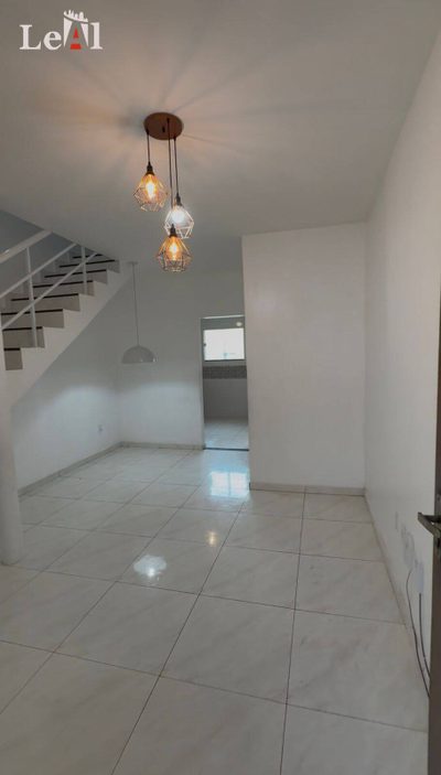 Casa, 2 quartos, 87 m² - Foto 2