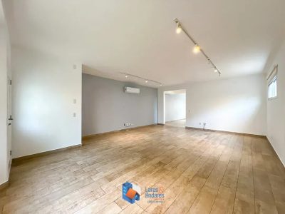 Casa, 4 quartos, 257 m² - Foto 2