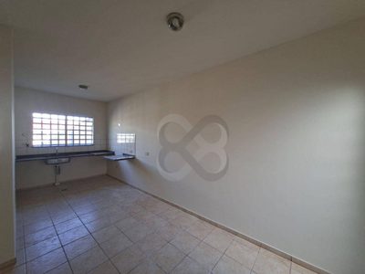 Casa, 3 quartos, 80 m² - Foto 2