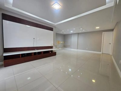Apartamento, 4 quartos, 196 m² - Foto 2