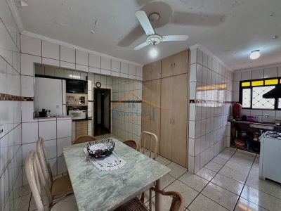 Casa, 3 quartos, 189 m² - Foto 1