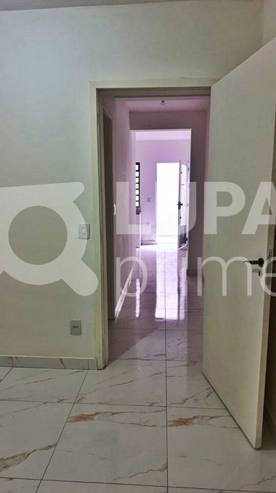 Casa, 2 quartos, 50 m² - Foto 3