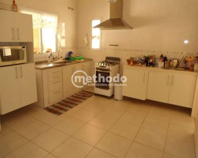 Casa, 3 quartos, 259 m² - Foto 3