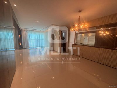 Apartamento, 4 quartos, 220 m² - Foto 2