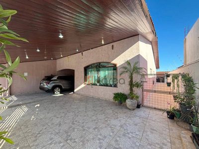 Casa, 3 quartos, 186 m² - Foto 3