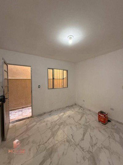 Casa, 2 quartos, 70 m² - Foto 1